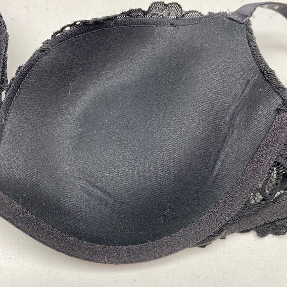 LVR BLK Push-up Plunge, 32C. *P1023 - Picture 5 of 9